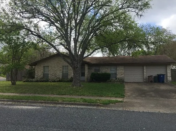 7001 Whispering Oaks Dr, Austin, TX 78745