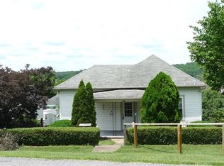 1805 4th St, Radford, VA 24141