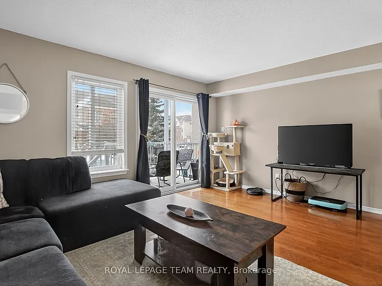 255 Deercroft Ave #1 — Photo 12