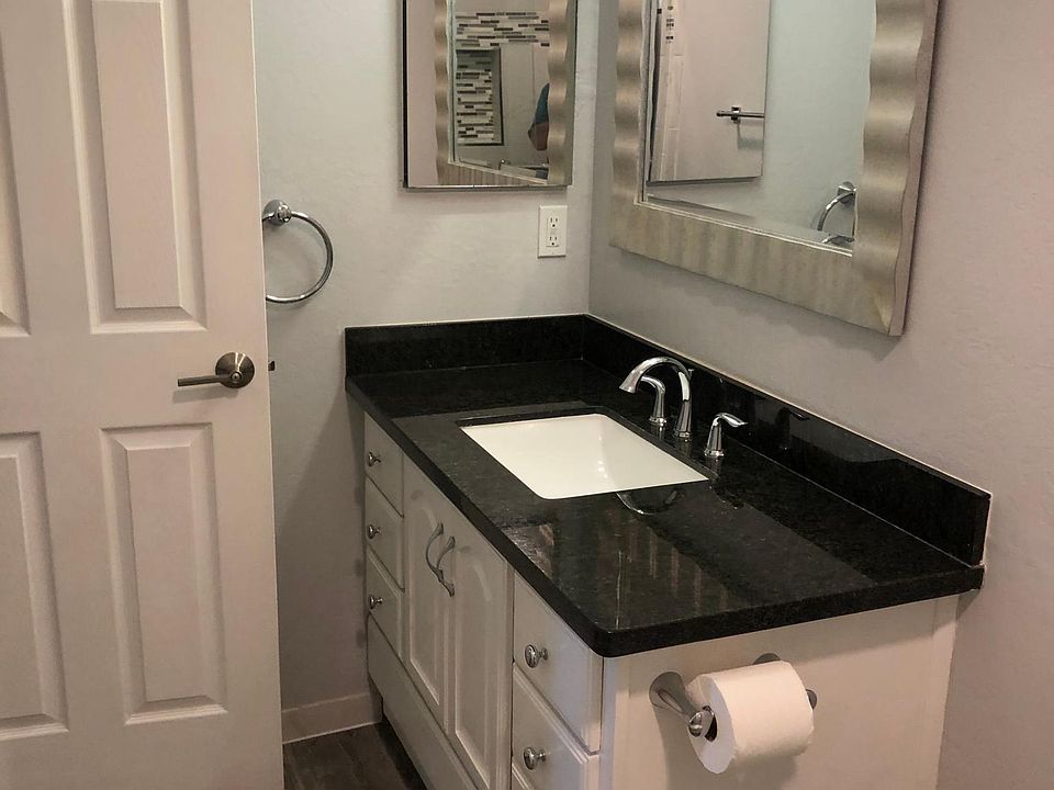 2nd image of 406 Boardwalk Ave