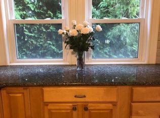 38 Alaric St, West Roxbury, MA 02132