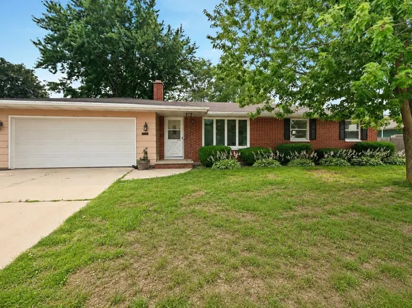 2320 Manitowoc Rd, Green Bay, WI 54311
