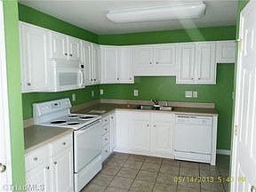 2nd image of 1356 Bayswater Dr