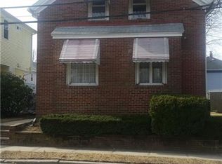 42 Waller St, Providence, RI 02908