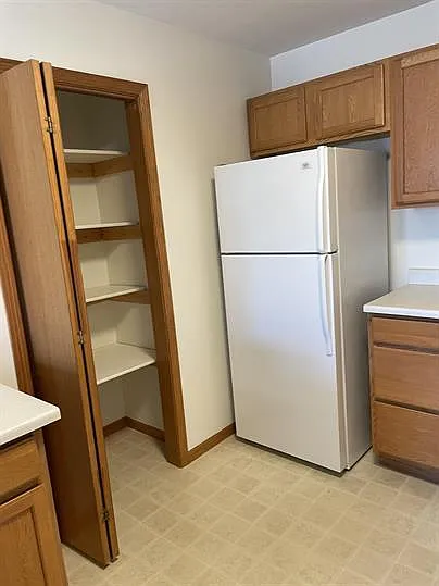 175 Liberty Ln — Photo 3