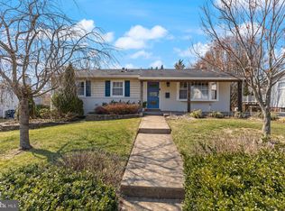 3613 Heritage Ln, Fairfax, VA 22030