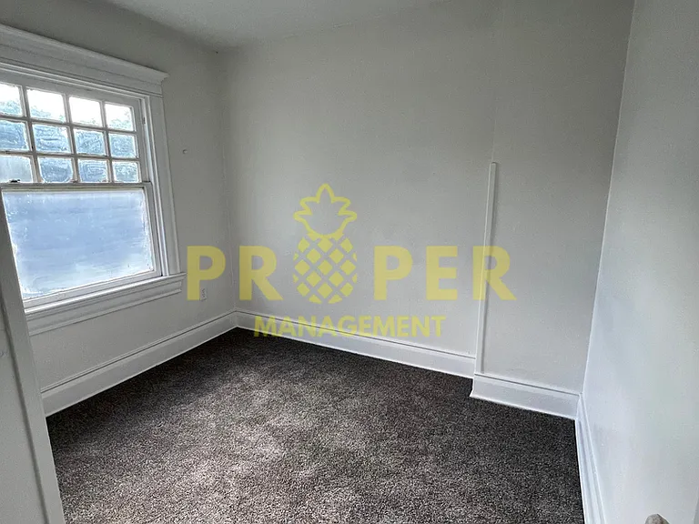 932 Harvard Blvd — Photo 6