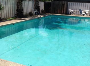 390 Wales Dr APT B, Folsom, CA