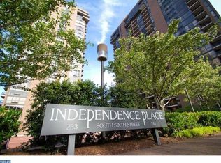 241 S 6th St APT 202, Philadelphia, PA 19106