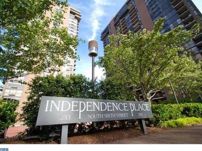 241 S 6th St APT 202, Philadelphia, PA, 19106