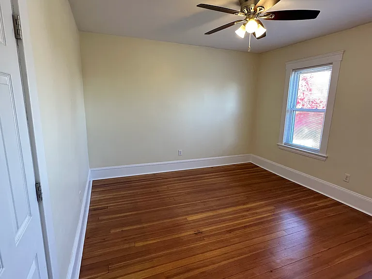 35 George St #3 — Photo 12