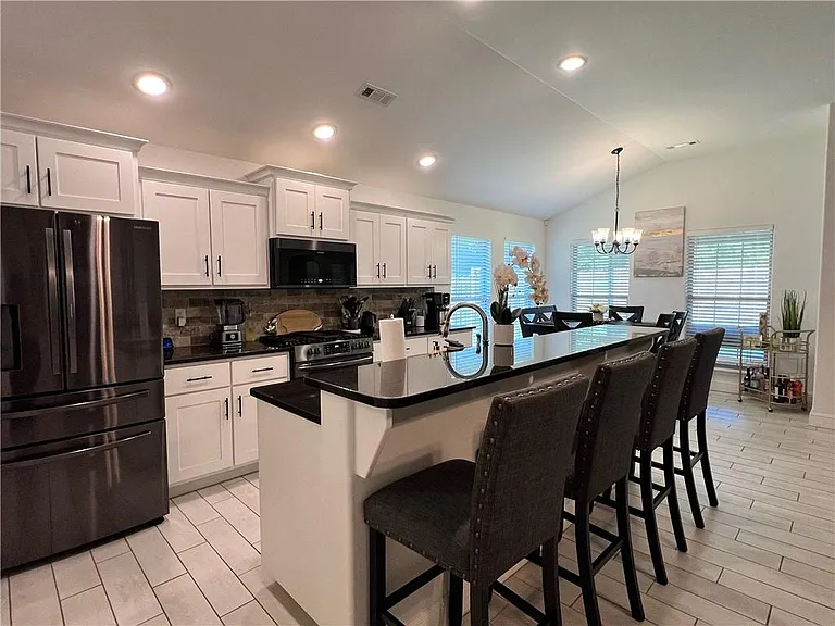 396 Hall Ave — Photo 12
