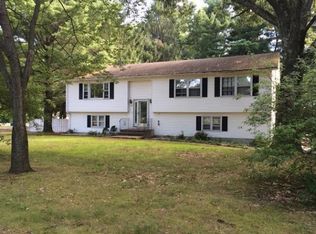 110 Cobblestone Way, Windsor, CT 06095