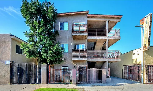 5869 S Figueroa St #D Photo 1