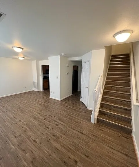 141 S Seneca St — Photo 6
