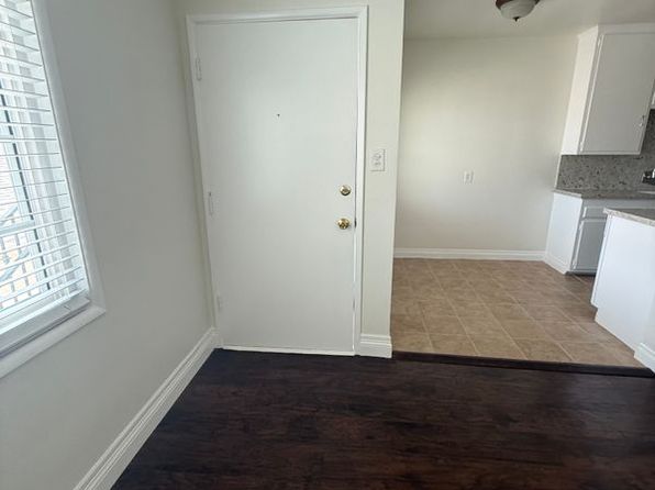 11280 Morrison St #1/2