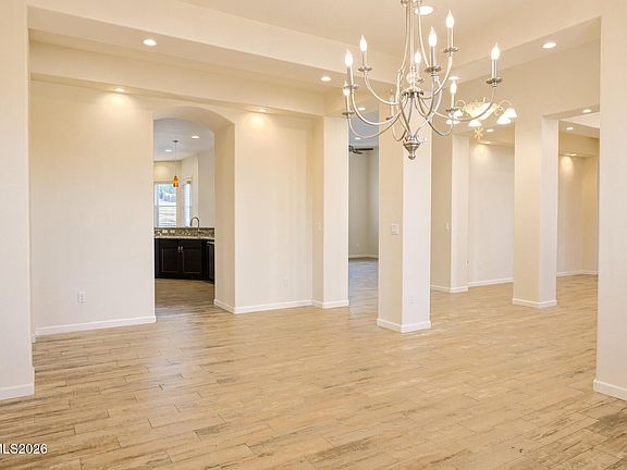 4th image of 5565 Wedekind Rd