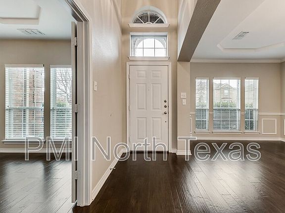 5th image of 13682 Dutch Hollow Dr
