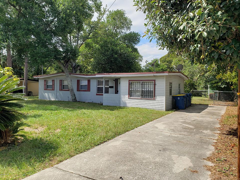 1st image of 10520 Fairlane Dr