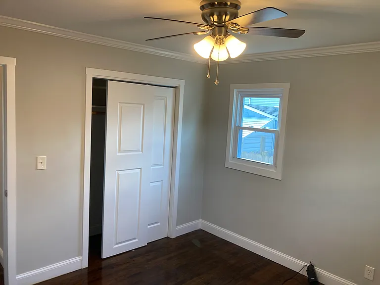 180 Seabreeze Ave — Photo 12