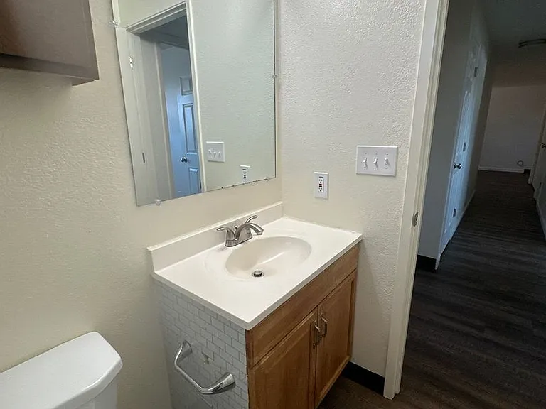1418 Pleasant Ave #1420 — Photo 19