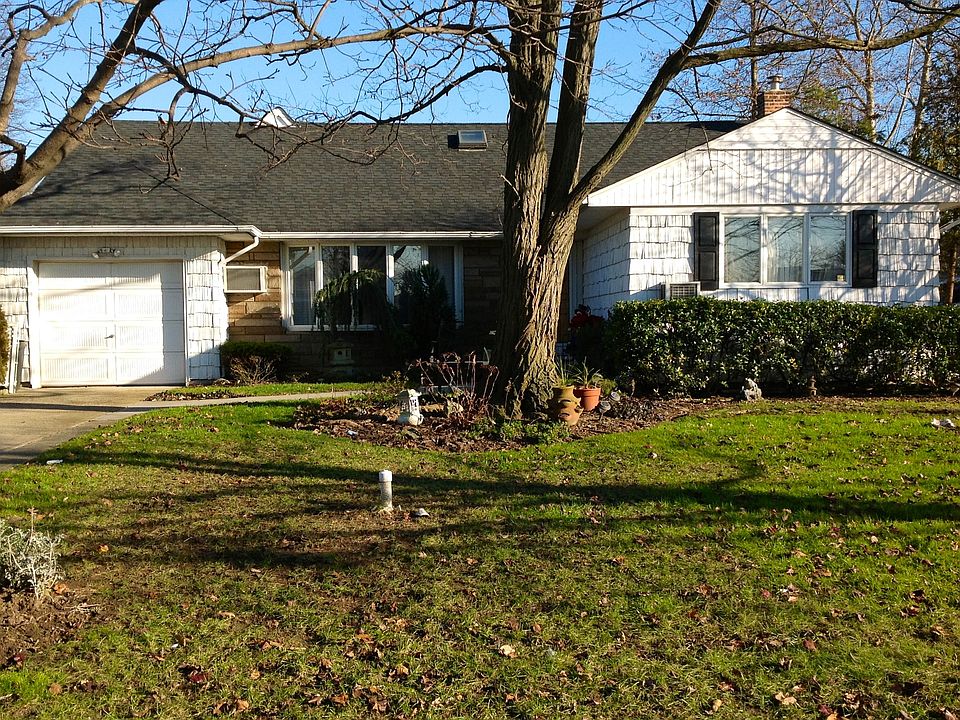 Residence exterior
