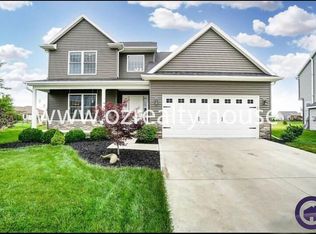 8914 Red Hawk Ct, Sylvania, OH 43560