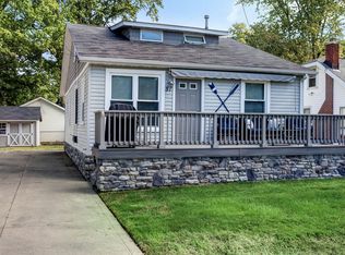51 River Dr, Eastlake, OH 44095