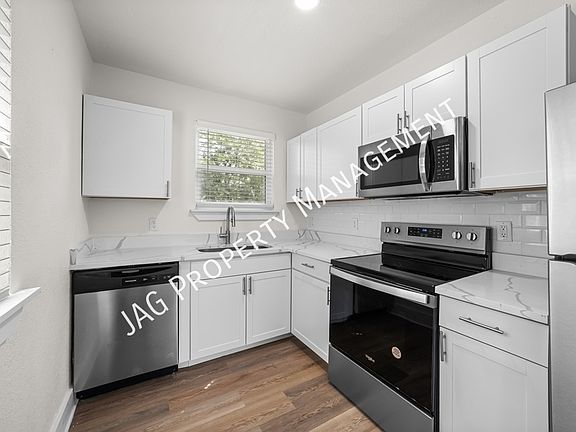 2nd image of 1074 Day Ave