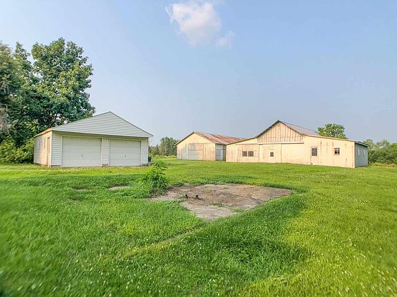 3rd image of 9800 N County Road 525w