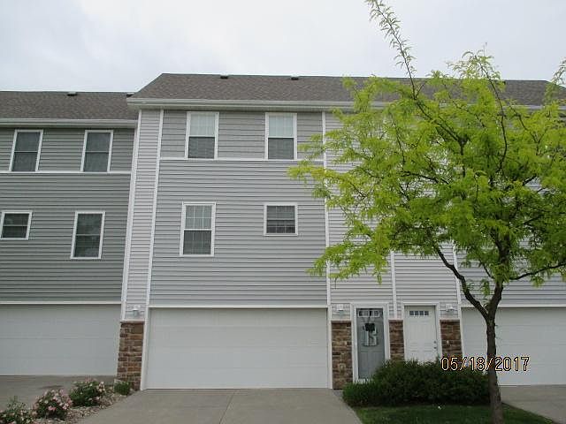 1st image of 6811 S 181st Ct