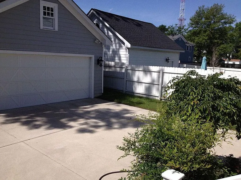 garage