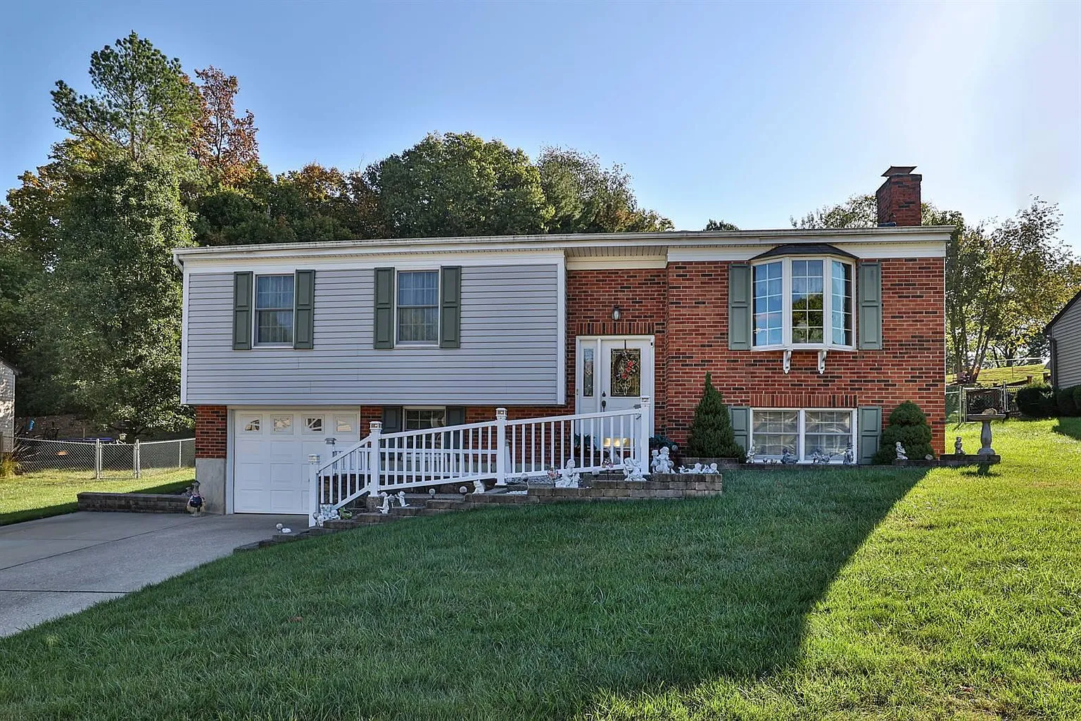166 Breckenridge Dr photo 1