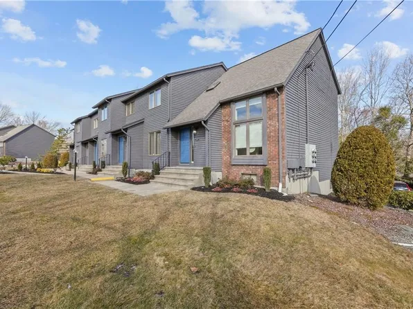 315 Scituate Ave #F, Cranston, RI 02921