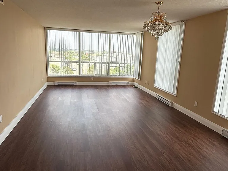 4727 Sheppard Ave E #804 — Photo 22