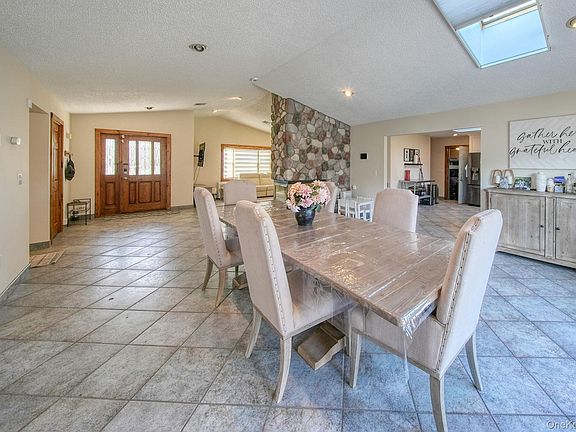 4th image of 158 Wade Road