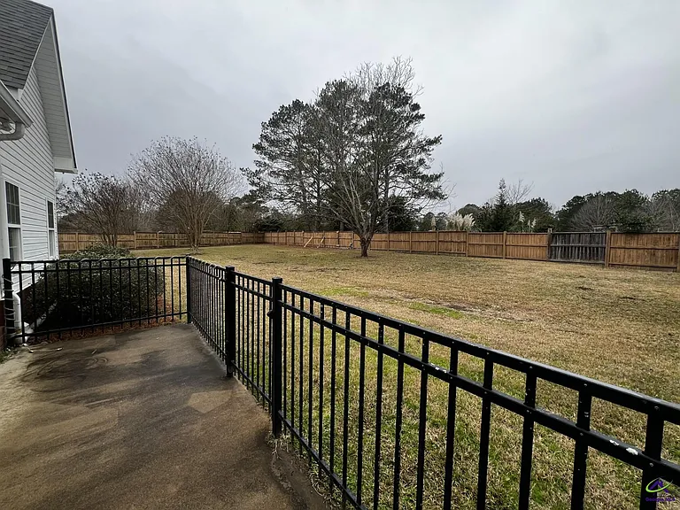 104 Jennifer Ln — Photo 26