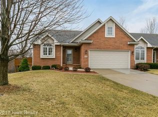 1960 SE Ashleaf Cir, Waukee, IA 50263
