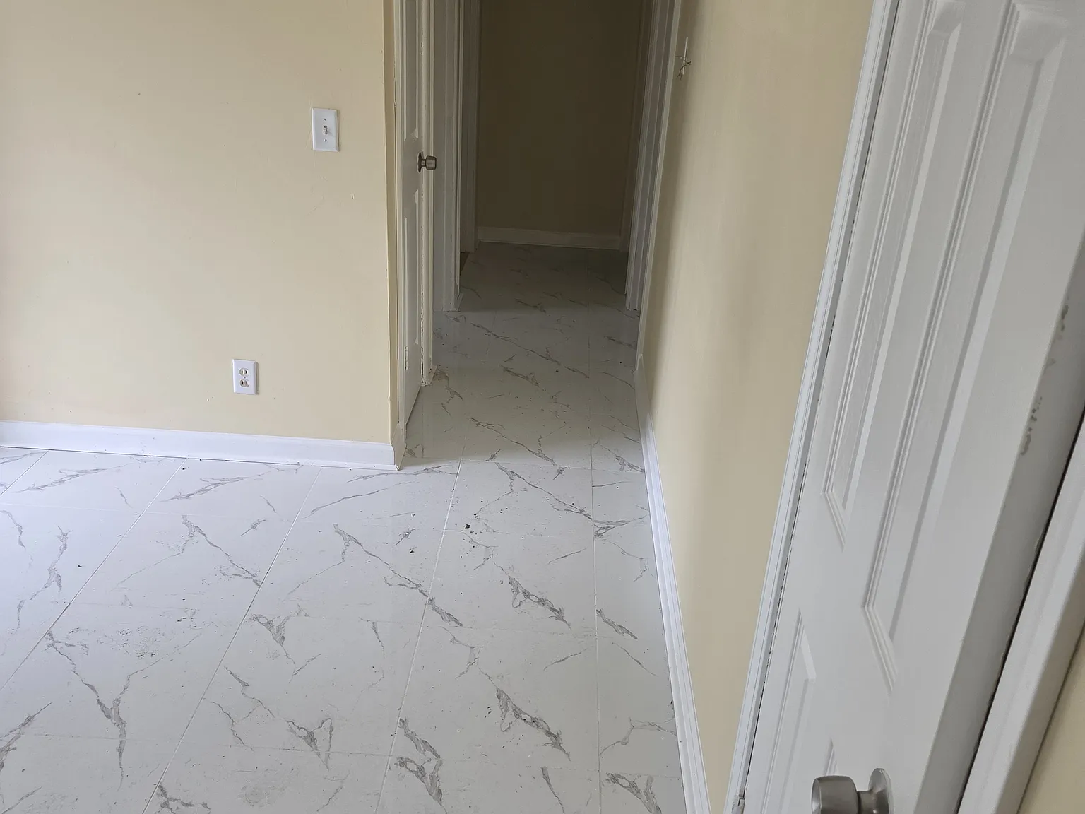 3 bed, 1344 sqft, $1,650 — Photo 2