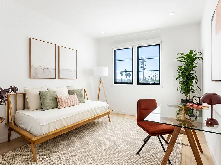 The Estelle: Elevated Amenities and Design ~ NOW OFFERING LIMITED-TIME LEASING SPECIALS! — Photo 30