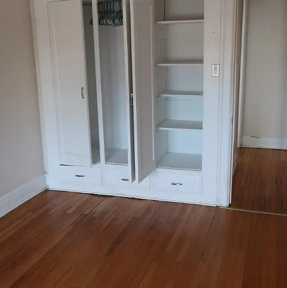 735 W Junior Ter #401 — Photo 15