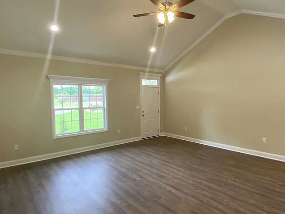 2nd image of 3389 Nottinghill Ln
