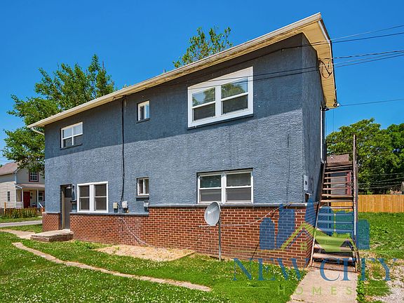 3rd image of 416 S Yale Ave