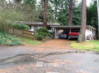 10666 Woodhaven Ln, Bellevue, WA