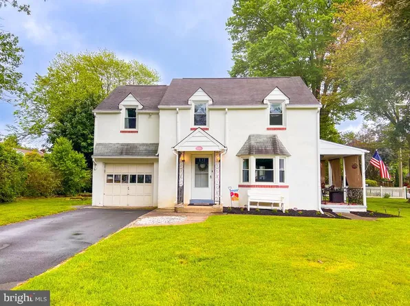 1023 Hoover Ave, Feasterville Trevose, PA 19053