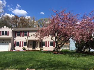 20 Romondt Rd, Pompton Plains, NJ 07444