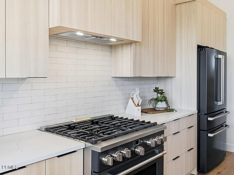 1285 E Lasso Trl — Photo 20