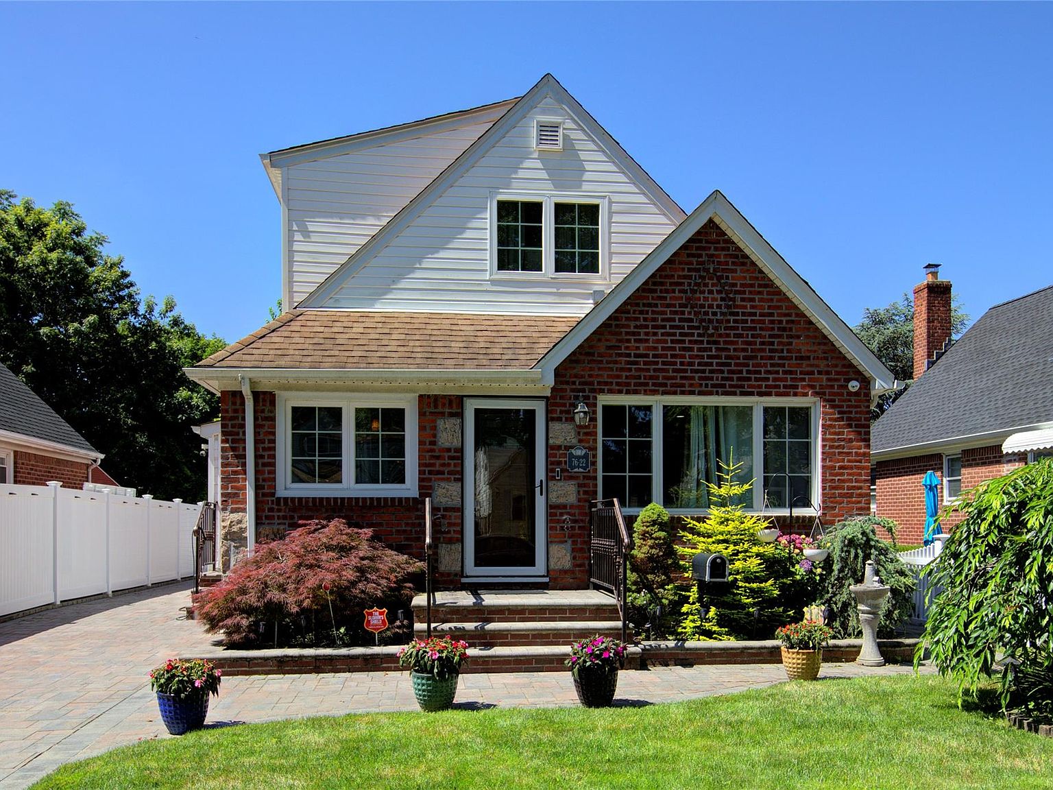 7622 265th Street, New Hyde Park, NY 11040 | MLS #882829 | Zillow