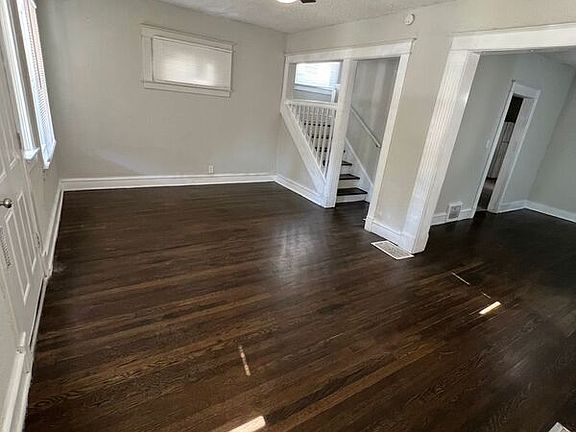 5th image of 3827 College Ave