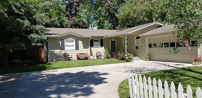 137 Yale Ave
